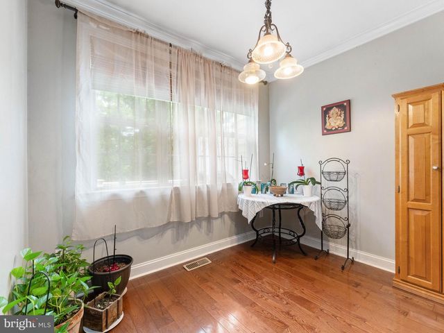 1214 DERRY LN, West Chester, PA 19380
