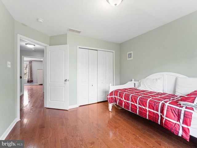 1214 DERRY LN, West Chester, PA 19380