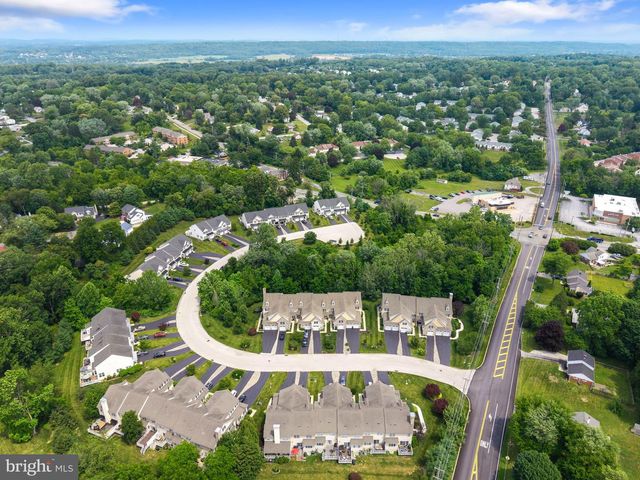 1214 DERRY LN, West Chester, PA 19380