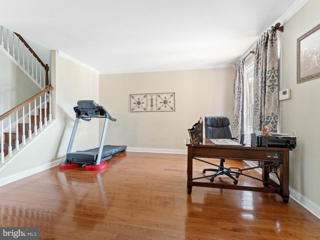 1214 DERRY LN, West Chester, PA 19380