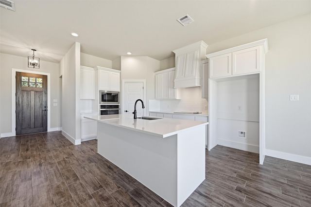 650 Sanger Drive, Springtown, TX 76082