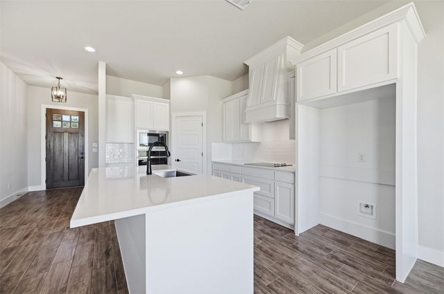 650 Sanger Drive, Springtown, TX 76082