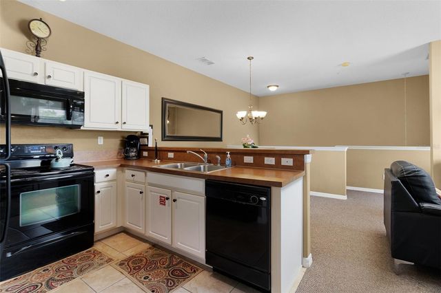 2837 OAKWATER DRIVE 2837, Kissimmee, FL 34747