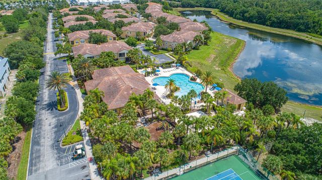 2837 OAKWATER DRIVE 2837, Kissimmee, FL 34747
