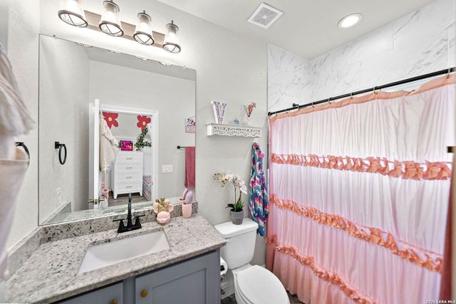 110 CR 3829, San Antonio, TX 78253