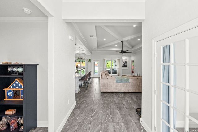 110 CR 3829, San Antonio, TX 78253