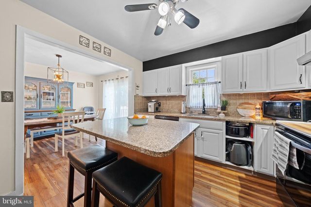 1231 ANN MARIE ST, Easton, PA 18045