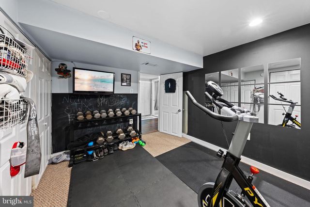 1231 ANN MARIE ST, Easton, PA 18045