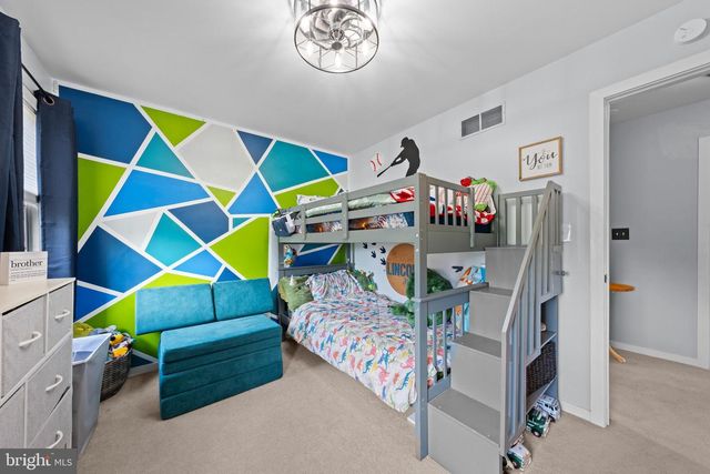 1231 ANN MARIE ST, Easton, PA 18045
