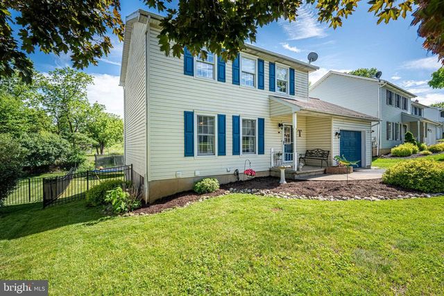 1231 ANN MARIE ST, Easton, PA 18045