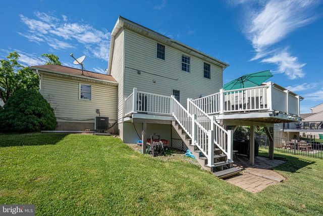 1231 ANN MARIE ST, Easton, PA 18045