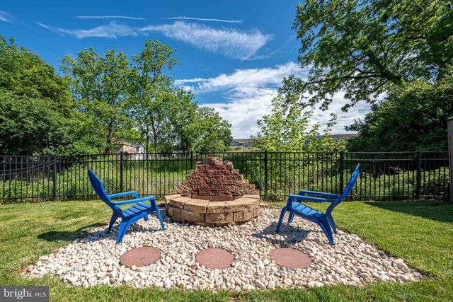 1231 ANN MARIE ST, Easton, PA 18045