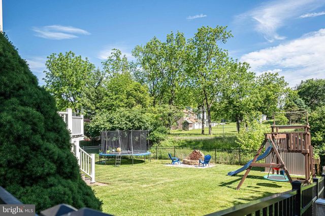 1231 ANN MARIE ST, Easton, PA 18045