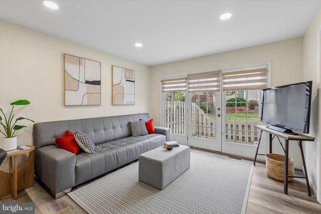 218 NEVIN LN, Ambler, PA 19002