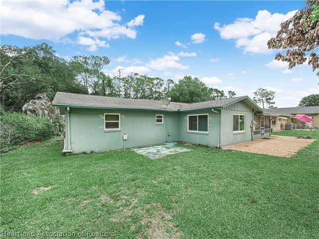 2209 Sunset Drive, Sebring, FL 33870