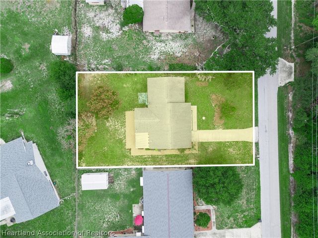 2209 Sunset Drive, Sebring, FL 33870
