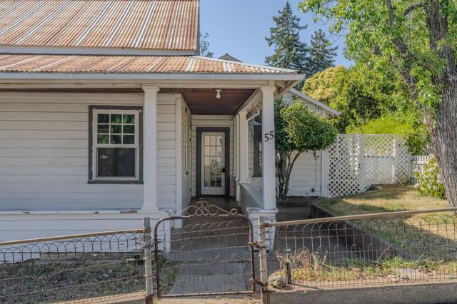 55 Hayden Aly, Sutter Creek, CA 95685