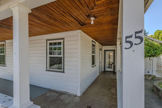55 Hayden Aly, Sutter Creek, CA 95685