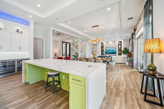 2169 Driftwood Circle, Palm Beach Gardens, FL 33410