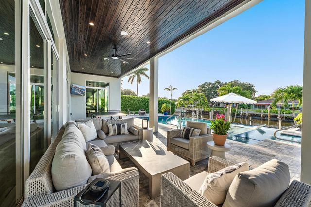 2169 Driftwood Circle, Palm Beach Gardens, FL 33410