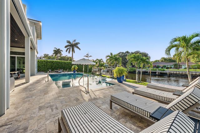 2169 Driftwood Circle, Palm Beach Gardens, FL 33410