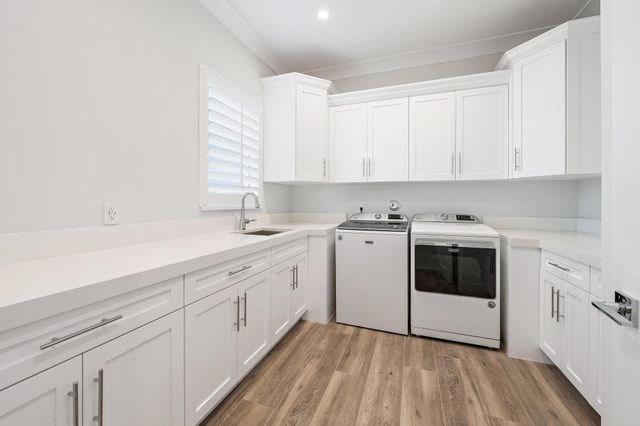 2169 Driftwood Circle, Palm Beach Gardens, FL 33410
