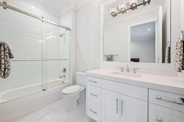 2169 Driftwood Circle, Palm Beach Gardens, FL 33410
