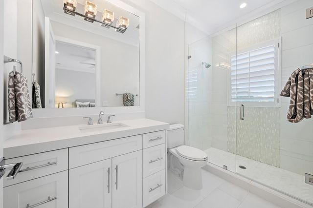 2169 Driftwood Circle, Palm Beach Gardens, FL 33410