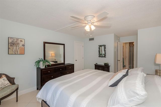 2861 NW 47th Terrace 303, Fort Lauderdale, FL 33313