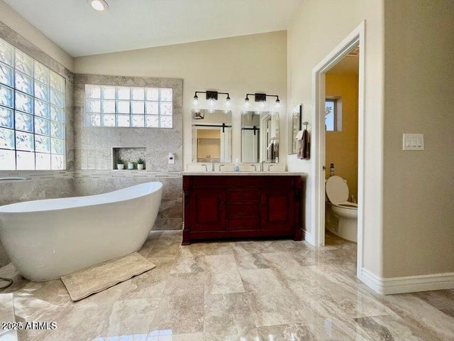 13613 N 19TH Place, Phoenix, AZ 85022