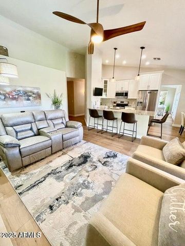 13613 N 19TH Place, Phoenix, AZ 85022