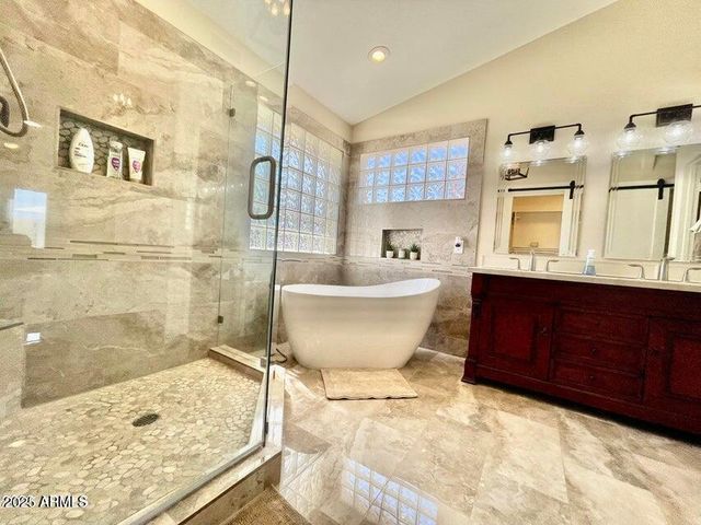 13613 N 19TH Place, Phoenix, AZ 85022