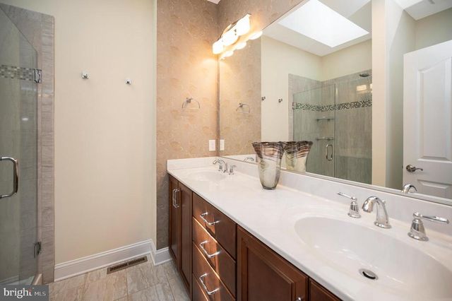 106 CLOVERHILL CT, Locust Grove, VA 22508