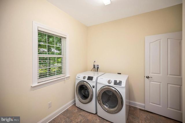 106 CLOVERHILL CT, Locust Grove, VA 22508