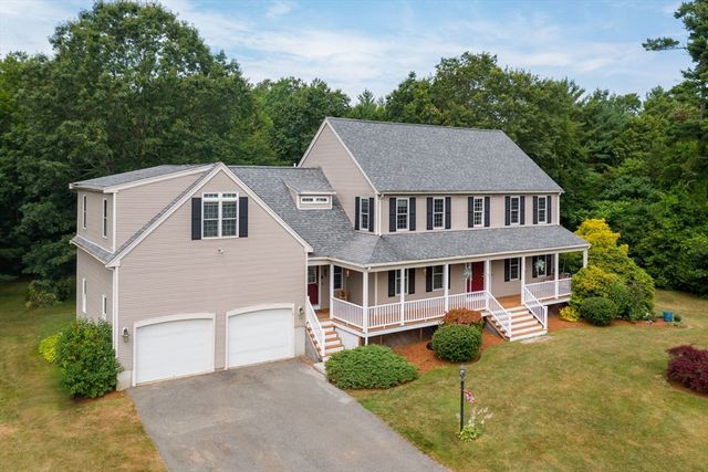 91 Brookside Dr, Middleboro, MA 02346