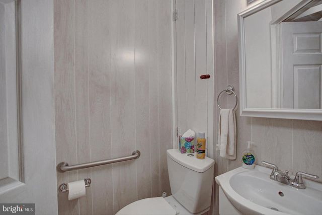 28 HIGH ST N, Arendtsville, PA 17303