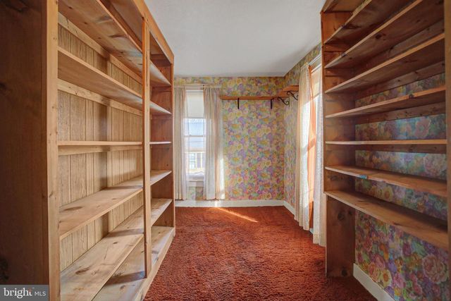 28 HIGH ST N, Arendtsville, PA 17303