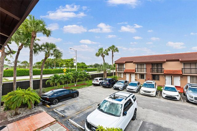 1923 SW 107th Avenue 103, Miami, FL 33165