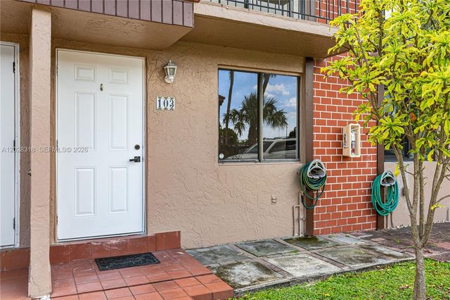 1923 SW 107th Avenue 103, Miami, FL 33165