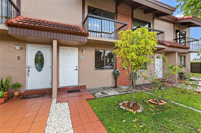 1923 SW 107th Avenue 103, Miami, FL 33165