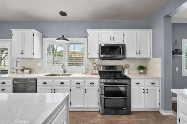 7827 La Nita, Highland, CA 92346