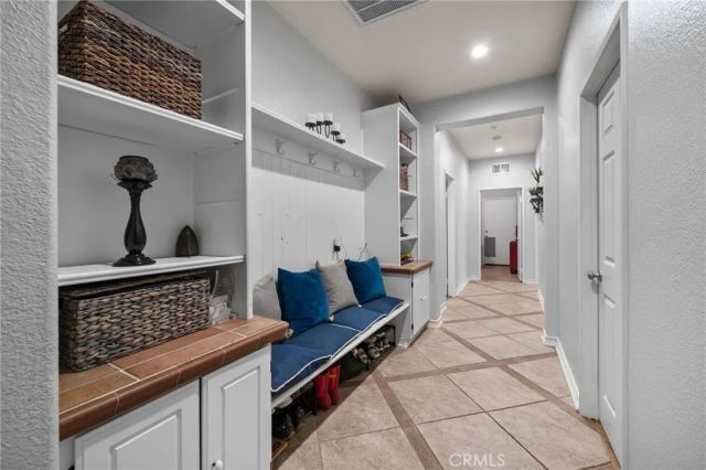 7827 La Nita, Highland, CA 92346