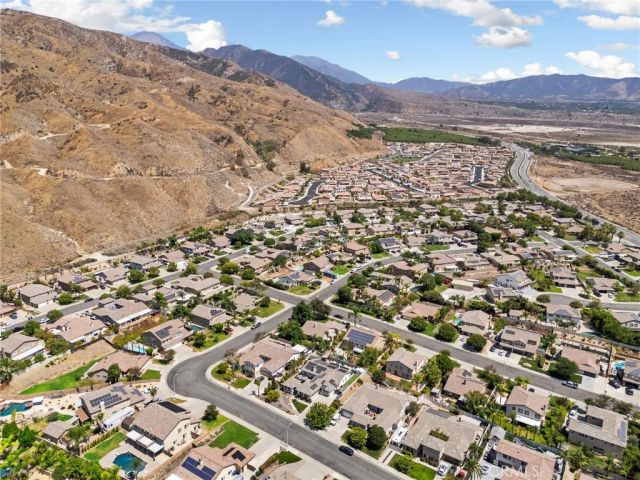 7827 La Nita, Highland, CA 92346