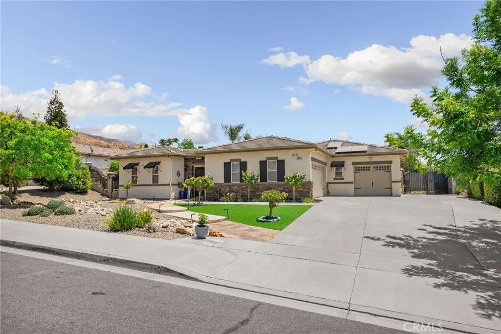 7827 La Nita, Highland, CA 92346