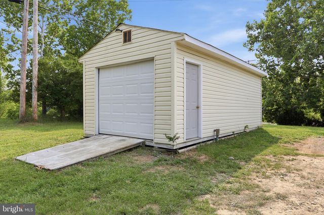 357 HAPPY CREEK DR, Kearneysville, WV 25430