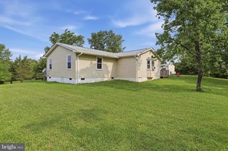 357 HAPPY CREEK DR, Kearneysville, WV 25430