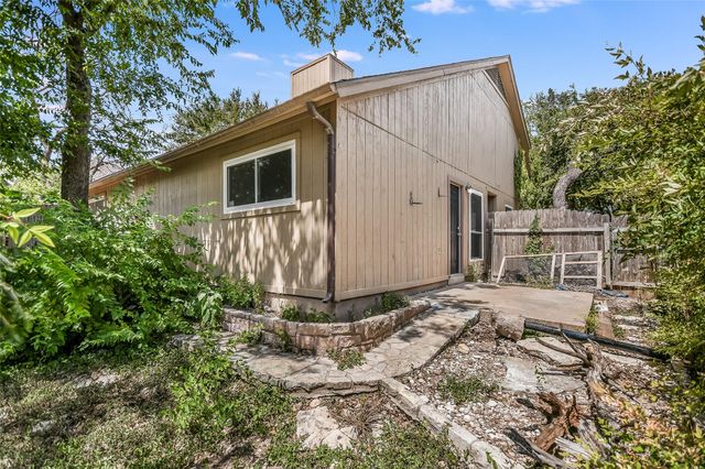526 Cutty TRL A, Lakeway, TX 78734