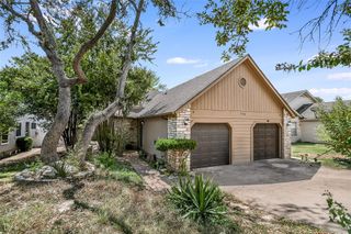 526 Cutty TRL A, Lakeway, TX 78734