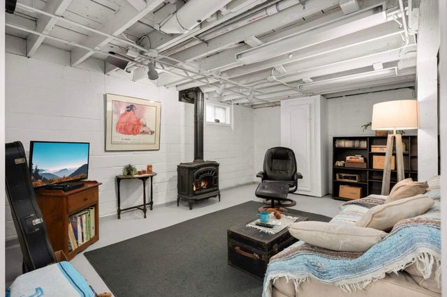 2742 Garfield Street NE, Minneapolis, MN 55418