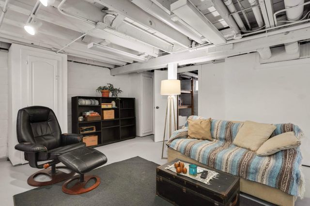 2742 Garfield Street NE, Minneapolis, MN 55418